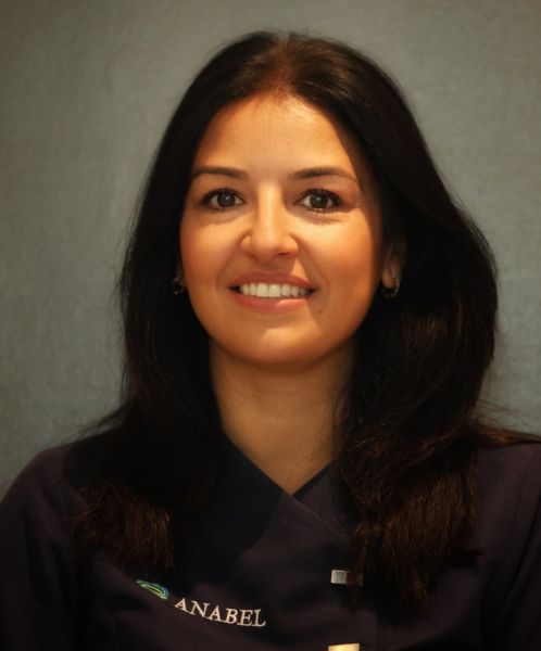 Anabel - Clinica Neodent