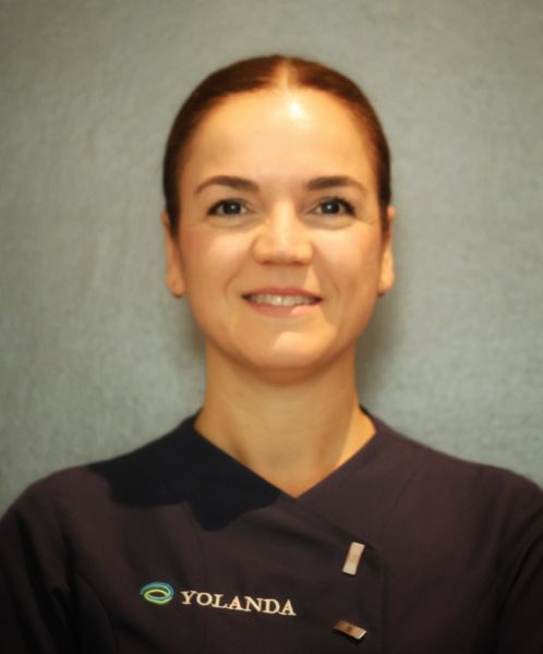Yolanda - Clinica Neodent
